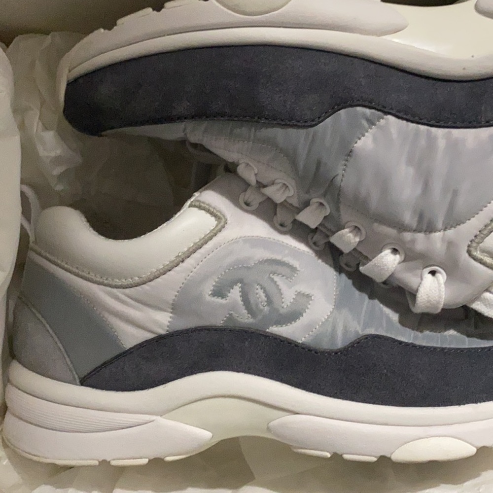 Authentic Like New - image 2